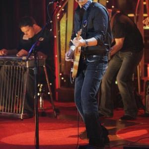 Still of Brad Paisley in Dancing with the Stars 2005