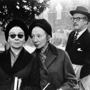 Still of Jean Anderson, Pamela Brown and Graham Crowden in The Night Digger (1971)
