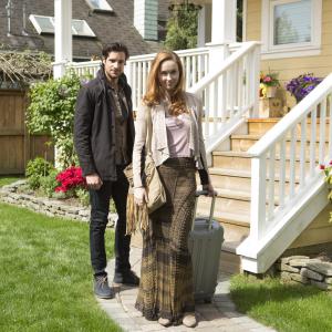 Still of Elyse Levesque and Charlie Carrick in Cedar Cove 2013