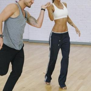 Still of Elisabetta Canalis and Val Chmerkovskiy in Dancing with the Stars (2005)