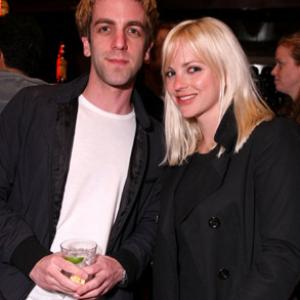 Anna Faris and BJ Novak at event of Parks and Recreation 2009