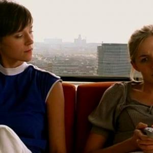 Still of Sabine Timoteo and Annika Blendl in After Effect (2007)