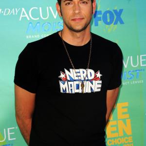 Zachary Levi at event of Teen Choice 2011 (2011)