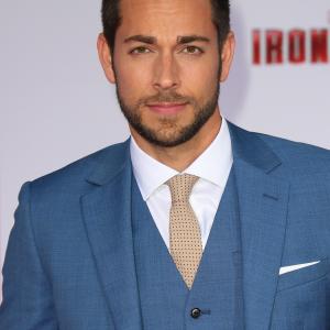 Zachary Levi at event of Gelezinis zmogus 3 (2013)