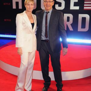 Kevin Spacey and Robin Wright at event of Kortu Namelis 2013