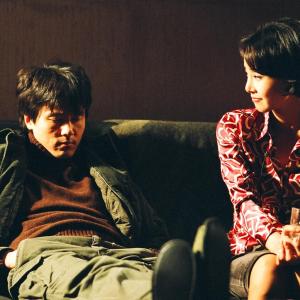 Still of Woo-seong Kam and Kyeong-heon Kang in Geomi sup (2004)
