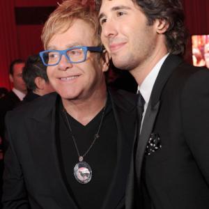 Elton John and Josh Groban at event of The 82nd Annual Academy Awards (2010)