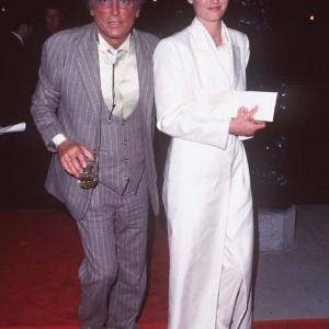Robert Evans and Michelle Boyle at event of Sventasis (1997)