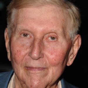Sumner Redstone at event of The Last Kiss (2006)