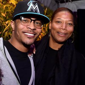 Queen Latifah and T.I. at event of Susikaupk (2015)