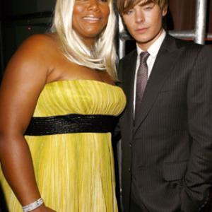 Queen Latifah and Zac Efron at event of Hairspray 2007