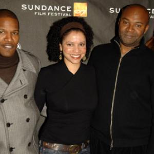 Queen Latifah Jamie Foxx Gloria Reuben and Nelson George at event of Life Support 2007
