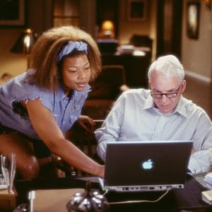 Still of Steve Martin and Queen Latifah in Bringing Down the House 2003