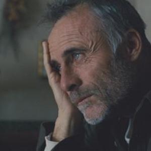 Timothy V Murphy in Looms