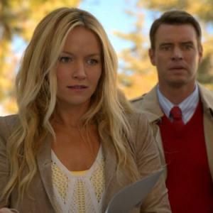Still of Scott Foley and Becki Newton in The Goodwin Games (2013)