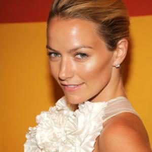 Becki Newton at event of Ugly Betty (2006)