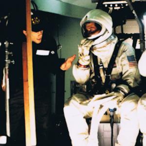 Ron Howard directing Reed in Apollo 13