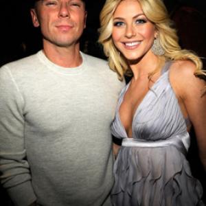 Kenny Chesney and Julianne Hough