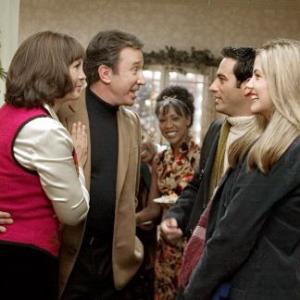Still of Jamie Lee Curtis, Tim Allen, René Lavan and Julie Gonzalo in Christmas with the Kranks (2004)