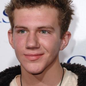 Cole Evan Weiss at event of Catch and Release (2006)