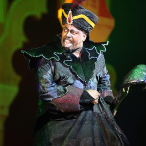 Lance Roberts in Alan Menkens stage version of Disneys Aladdin  1102910