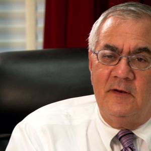 Still of Barney Frank in Outrage 2009