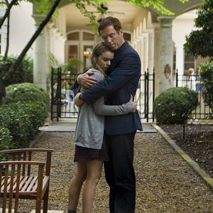 Still of Damian Lewis and Morgan Saylor in Tevyne (2011)