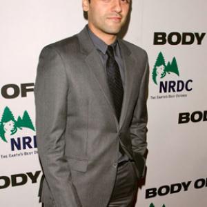 Oscar Isaac at event of Melo pinkles 2008
