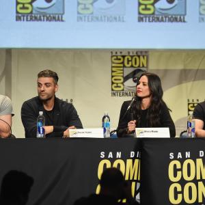 Michael Fassbender, Oscar Isaac, Olivia Munn and Ben Hardy at event of X-Men: Apocalypse (2016)