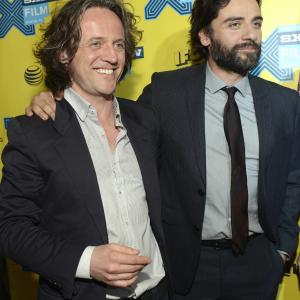 Rob Hardy and Oscar Isaac at event of Ex Machina 2015