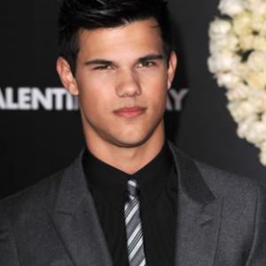 Taylor Lautner at event of Valentino diena 2010