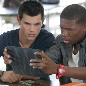 Still of Denzel Whitaker and Taylor Lautner in Abduction 2011