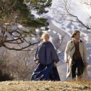 Still of Claire Danes and Charlie Cox in Zvaigzdziu dulkes (2007)