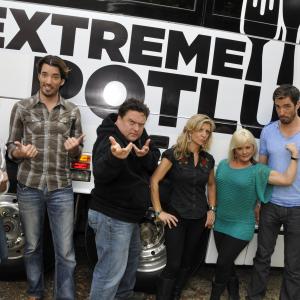 Production Still of Drew Scott, Jonathan Silver Scott, Sean Cullen, Kristi Hansen, Elizabeth Manley, and Kim Stockwood on the set of Extreme Potluck.