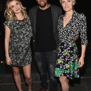 Stephnie Weir Affion Crockett and Megan Ferguson at event of The Comedians 2015