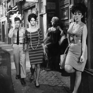 Irma la Douce James Caan Sheryl Deauville Tura Satana 1963 United Artists