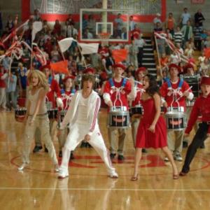 Still of Ashley Tisdale Vanessa Hudgens Zac Efron and Lucas Grabeel in High School Musical 2006