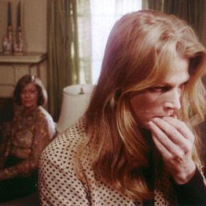 Mariette Hartley (foreground) and Collin Wilcox Paxton (background).