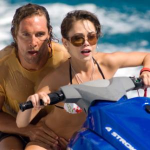 Still of Matthew McConaughey and Alexis Dziena in Fool's Gold (2008)