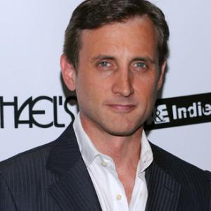 Dan Abrams at event of The Tillman Story (2010)