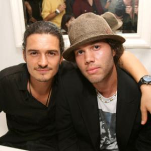 Orlando Bloom and Frank E Flowers at event of Haven 2004