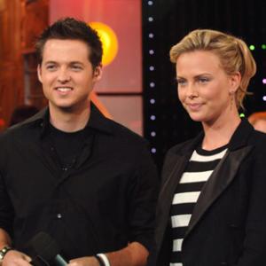 Charlize Theron and Damien Fahey at event of Total Request Live 1999