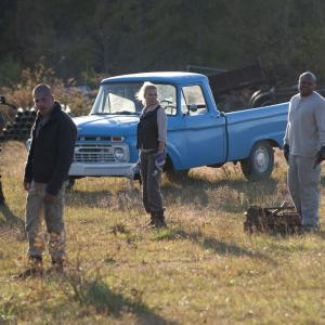 Still of Norman Reedus Laurie Holden Andrew Lincoln and Jon Bernthal in Vaiksciojantys negyveliai 2010