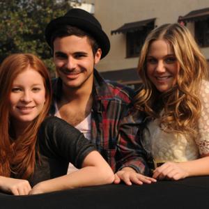 Stacey Farber Adamo Ruggiero and Lauren Collins in Degrassi Goes Hollywood