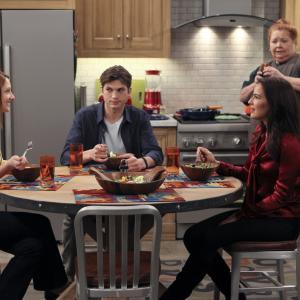 Still of Conchata Ferrell, Ashton Kutcher, Judy Greer and Sophie Winkleman in Two and a Half Men (2003)