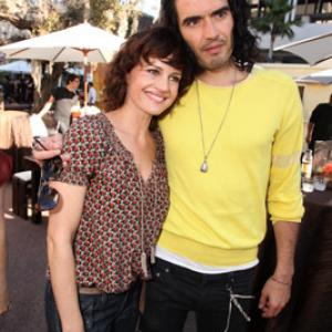 Carla Gugino and Russell Brand at event of Legend of the Guardians The Owls of GaHoole 2010