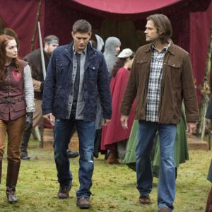 Still of Jensen Ackles Jared Padalecki Felicia Day and Cate Cameron in Supernatural 2005