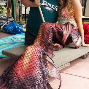 Darcy Donavan as the Mermaid on on the set of the Moviemaze Film 