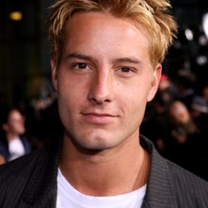 Justin Hartley at event of American Dreamz (2006)