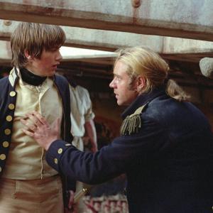 Still of Russell Crowe and Max Benitz in Master and Commander The Far Side of the World 2003
